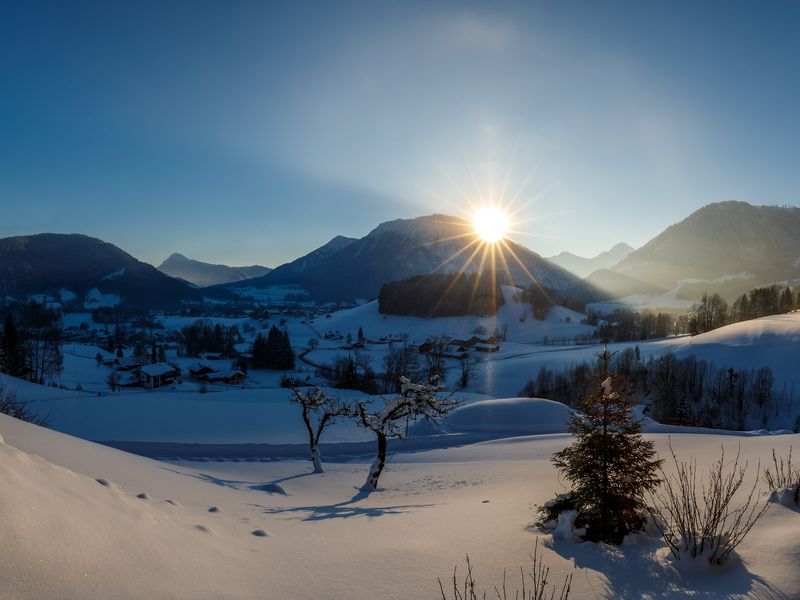 23307761-Doppelzimmer-3-Ruhpolding-800x600-2