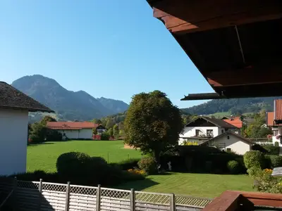 Aussicht auf die umliegenden Berge