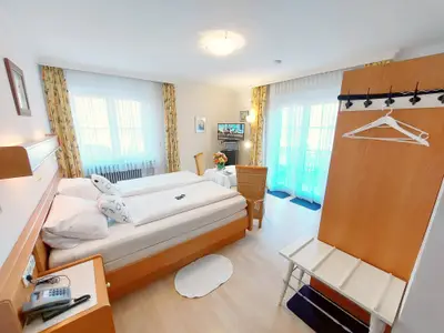 Doppelzimmer mit Terrasse -02-