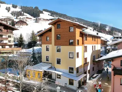Doppelzimmer für 2 Personen (23 m²) in Saalbach-Hinterglemm 6/8