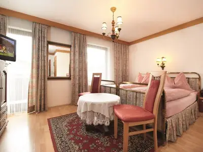 Doppelzimmer für 2 Personen (23 m²) in Saalbach-Hinterglemm 8/8