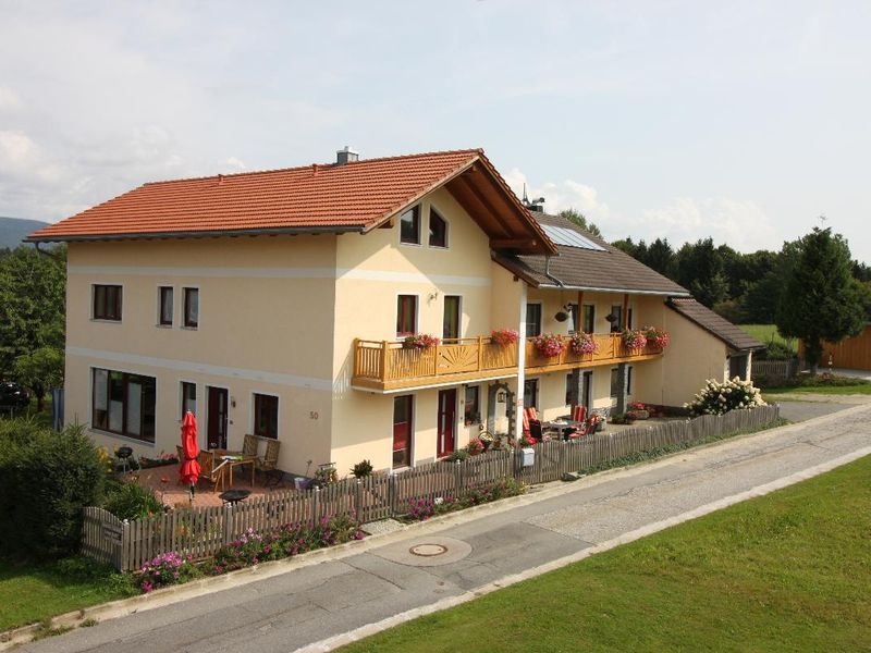 18805854-Doppelzimmer-2-Sankt Oswald-Riedlhütte-800x600-2