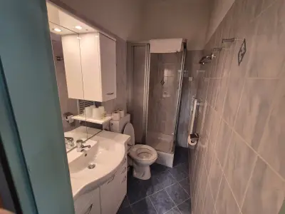 Doppelzimmer für 2 Personen (12 m²) in Sankt Pölten 5/7