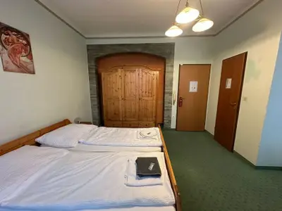 Doppelzimmer für 2 Personen (12 m²) in Sankt Pölten 5/10