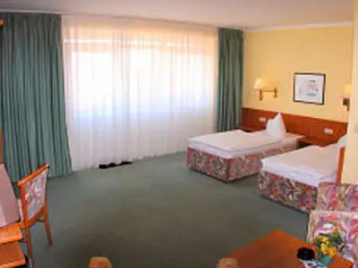 Doppelzimmer für 4 Personen (25 m²) in Sassnitz 7/8
