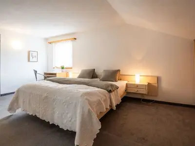 Doppelzimmer für 2 Personen in Schiers 5/10
