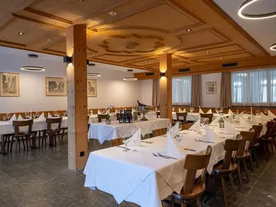 Doppelzimmer für 2 Personen in Schiers 6/10