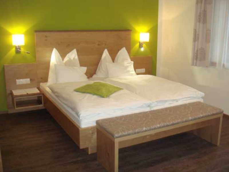 21098611-Doppelzimmer-2-Schladming-800x600-1