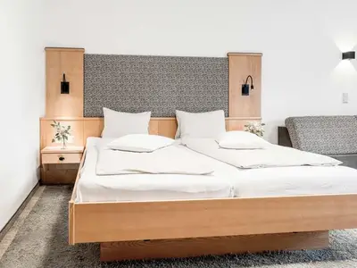 Doppelzimmer für 2 Personen (25 m²) in Schladming 6/10
