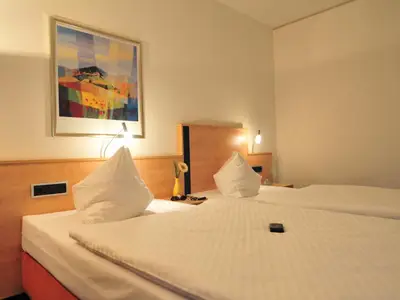 Doppelzimmer für 2 Personen (26 m²) in Schlüchtern 3/9