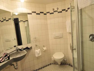 Doppelzimmer für 2 Personen (26 m²) in Schlüchtern 5/9