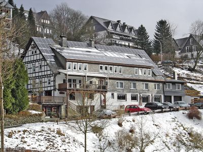 Pension Droste-Vogt, Schmallenberg-Nordenau - Hausansicht Winter