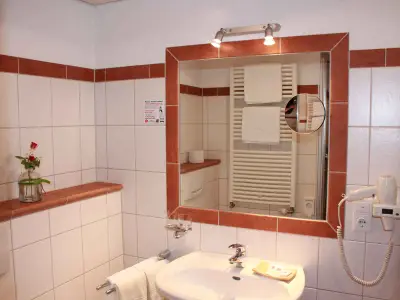 Wüllners Landgasthof - Oberhenneborn Sauerland - Wohnbeispiel