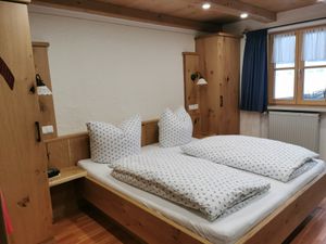 15223675-Doppelzimmer-4-Schönau am Königssee-300x225-2