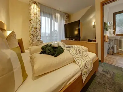 Doppelzimmer für 2 Personen in Schömberg 2/2