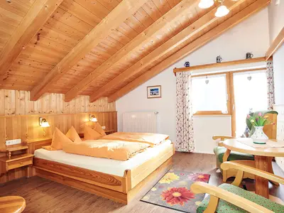 Doppelzimmer für 2 Personen in Schönau am Königssee 2/3