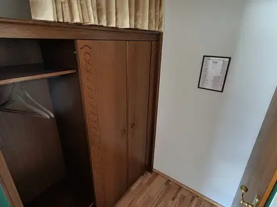 Schrank