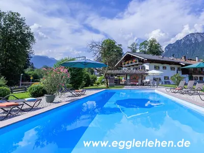 Swimmingpool mit Kaser - Egglerlehen