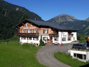 Doppelzimmer für 2 Personen in Schoppernau