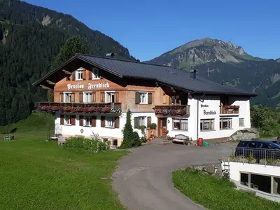 Doppelzimmer für 3 Personen in Schoppernau 1/10