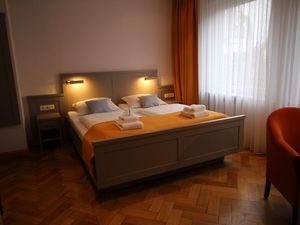 23349743-Doppelzimmer-2-Schwabstedt-300x225-4