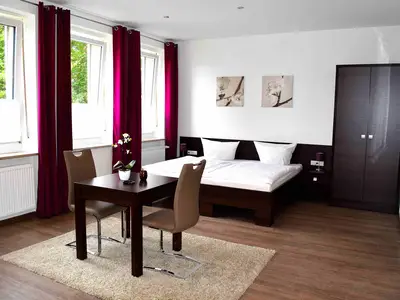 Doppelzimmer für 2 Personen (35 m²) in Schweinfurt 5/8