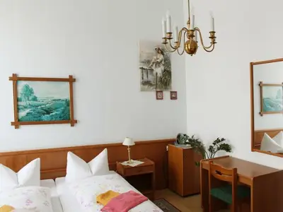 Doppelzimmer für 4 Personen (25 m²) in Schwerin 2/10
