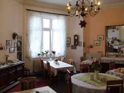 Doppelzimmer für 4 Personen (25 m²) in Schwerin 7/10