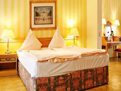 Doppelzimmer für 2 Personen (30 m²) in Schwerin 5/10