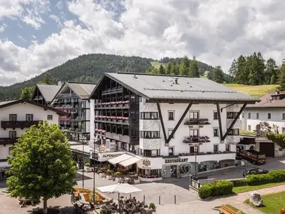 Doppelzimmer für 2 Personen (30 m²) in Seefeld in Tirol 4/10