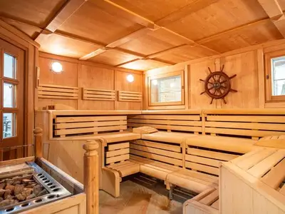 Doppelzimmer für 2 Personen (20 m²) in Seefeld in Tirol 5/10