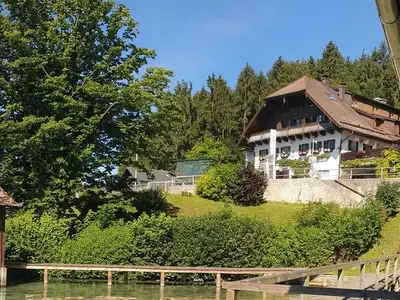 Doppelzimmer für 2 Personen in Seewalchen am Attersee 1/10