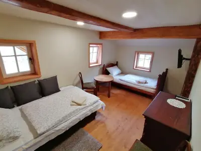 Doppelzimmer für 2 Personen (15 m²) in Seifhennersdorf 1/10