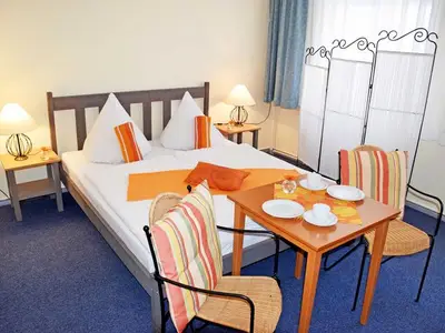 Doppelzimmer für 3 Personen (17 m²) in Sellin (Ostseebad) 10/10