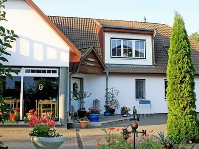 Doppelzimmer für 2 Personen (22 m²) in Neuensien 6/10