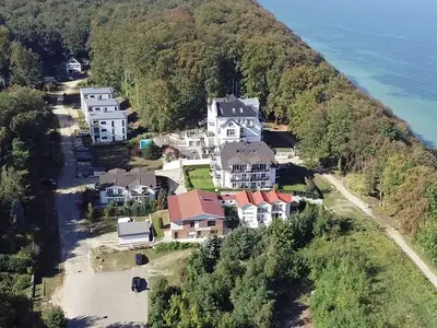 Doppelzimmer für 2 Personen (30 m²) in Sellin (Ostseebad) 3/10