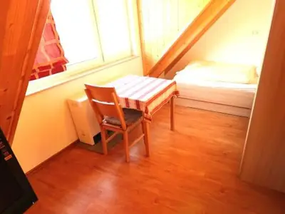 Doppelzimmer für 2 Personen in Sinsheim 9/10