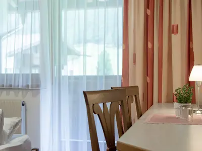 Doppelzimmer für 2 Personen (20 m²) in Sölden 3/9