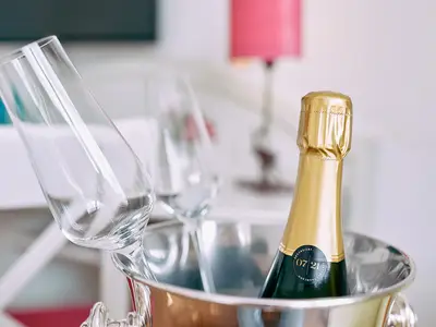 Doppelzimmer für 2 Personen in Sonnenbühl 2/6