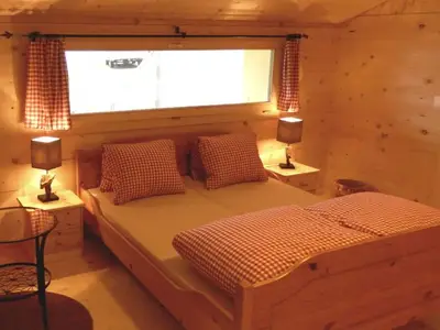 Doppelzimmer für 5 Personen in St. Antönien 2/3