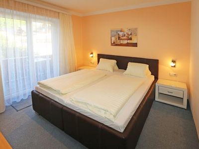 Doppelzimmer für 2 Personen (25 m²) in St. Wolfgang im Salzkammergut 9/10