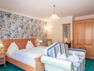 Doppelzimmer für 2 Personen (25 m²) in St. Wolfgang im Salzkammergut 2/6