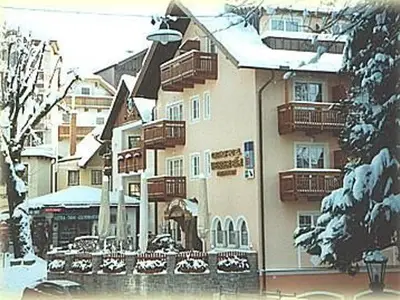 Doppelzimmer für 2 Personen (25 m²) in St. Wolfgang im Salzkammergut 6/6