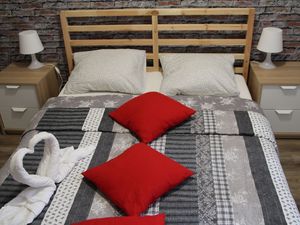 23569148-Doppelzimmer-2--300x225-3