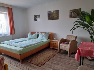 Doppelzimmer für 3 Personen (20 m²) 3/9