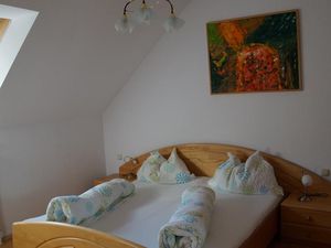 23310673-Doppelzimmer-2--300x225-5