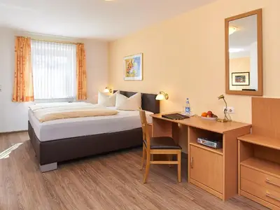 Doppelzimmer für 2 Personen (20 m²) in Stadt Neustadt a.d.Donau 3/4