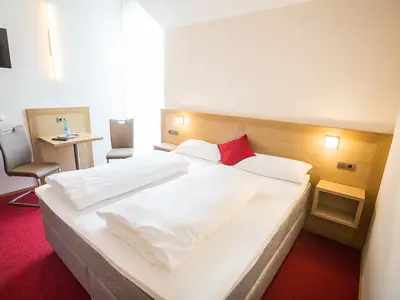 Doppelzimmer für 2 Personen in Trennfeld 6/8