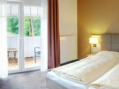 Doppelzimmer mit Balkon