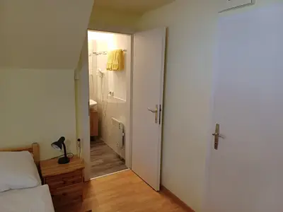 Doppelzimmer für 2 Personen (16 m²) in Gaming 3/8